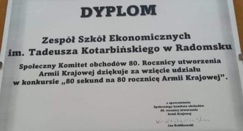 [WIDEO] 80 sekund na 80 lecie: film młodzieży z Ekonomika z nagrodą publiczności