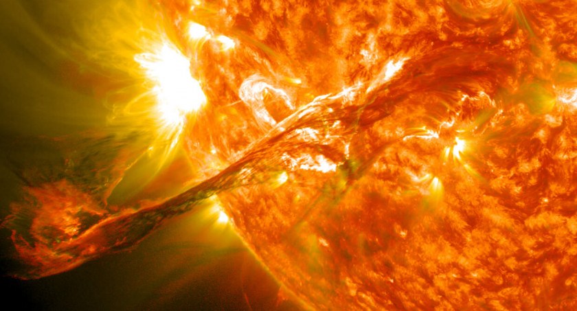W czwartek czeka nas burza geomagnetyczna. To skutek wyrzutu masy ze Słońca  
