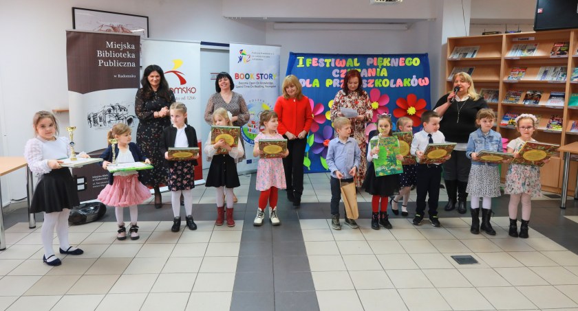 Anabella Łatacz mistrzynią I Festiwal Pięknego Czytania dla Przedszkolaków zorganizowanym przez Publiczne Przedszkole nr 2