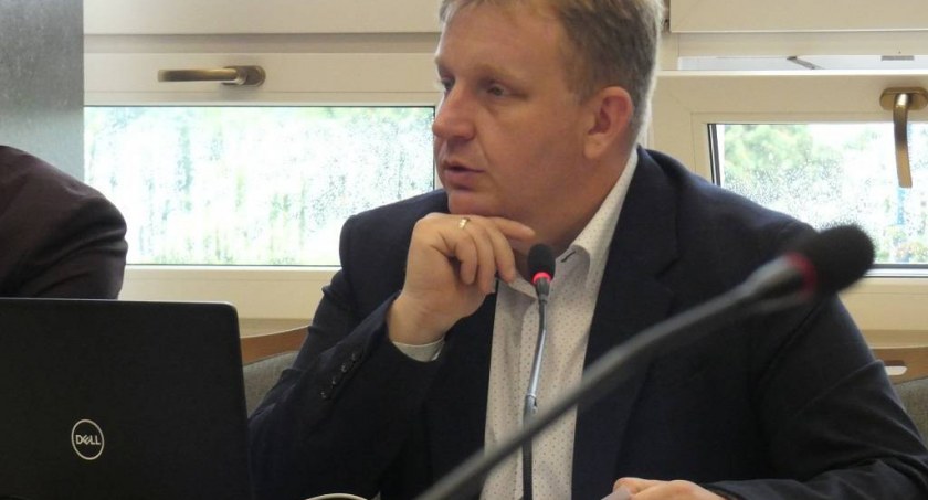 [NEWS GR] Łukasz Więcek niespodziewanie rezygnuje z funkcji dyrektora Powiatowego Urzędu Pracy 