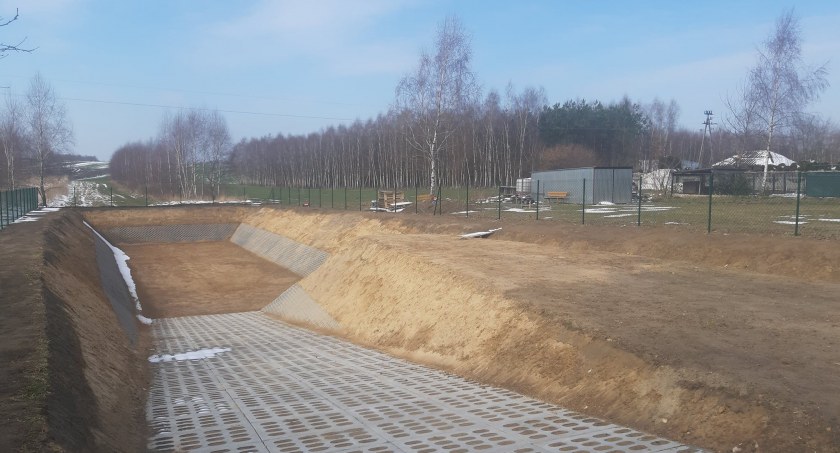 Koniec z podtopieniami na Krańcowej. Powstał zbiornik retencyjny