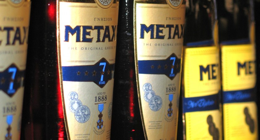Pani Karolina pyta miejskich radnych: Kto jest autorem idiotycznego zakazu sprzedaży alkoholu w Radomsku?