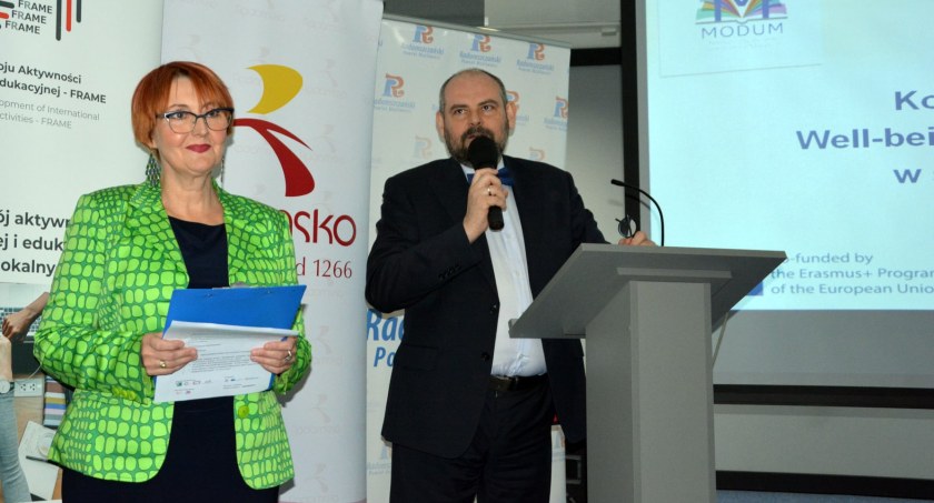 Konferencja dla nauczycieli w Drzewniaku. Jak budować dobrostan w środowisku szkolnym?