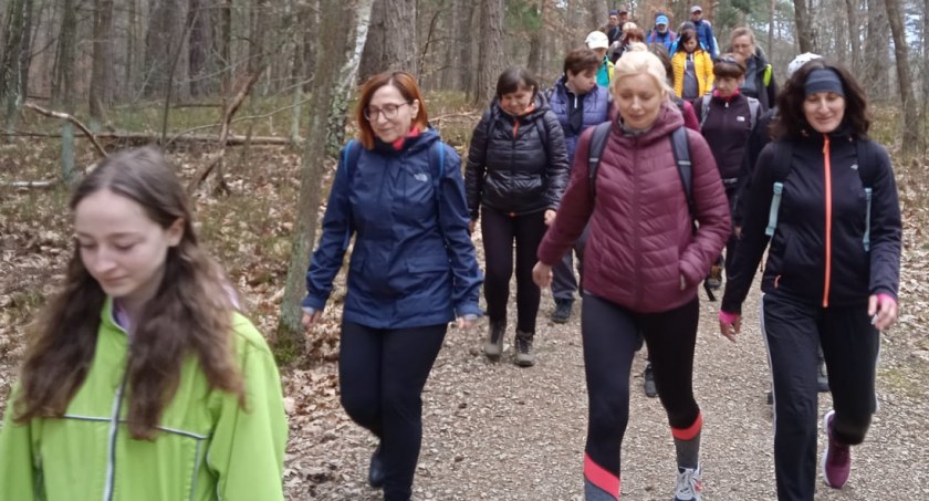 Trekking z radomszczańskim MOSiR do Złotego Potoku. Relacja