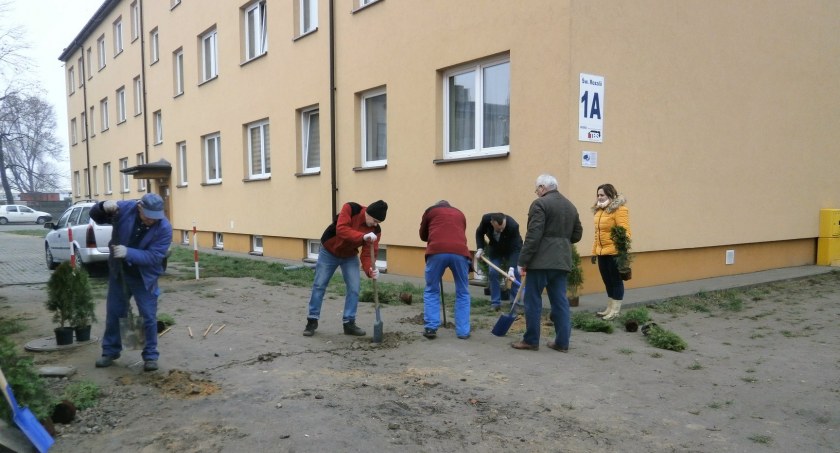 15 wyroków eksmisji, ponad 1 milion 200 tysięcy długu lokatorów. Radni zajmą się polityką mieszkaniową w mieście
