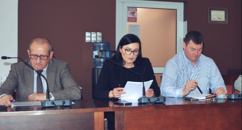 Pro Famila planuje remont w przychodni przy Armii Krajowej. I malowanie tej przy Przedborskiej