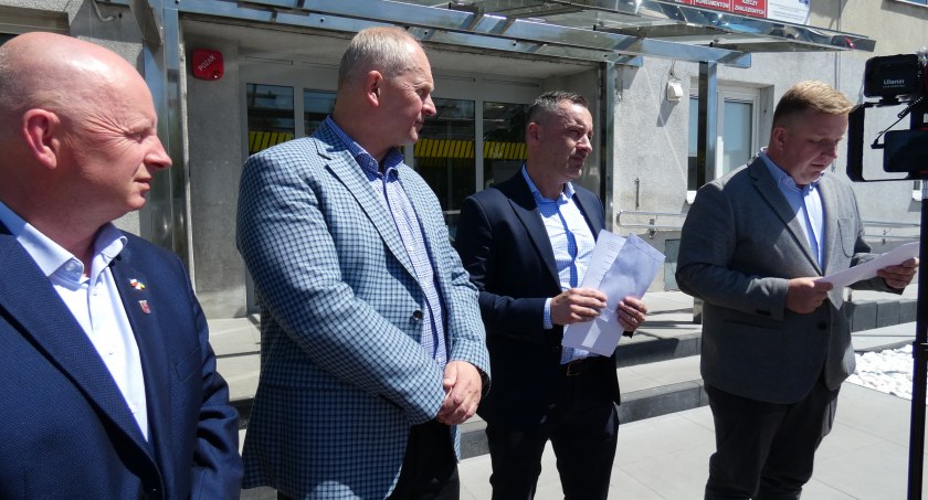 Radni Koalicji Obywatelskiej domagają się od wojewody unieważnienia konkursu na dyrektora I LO