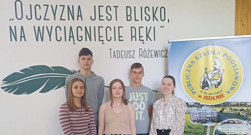 W Ładzicach uczą młodzież samorządności oraz demokracji. Trwa nabór do Młodzieżowej Rady Gminy