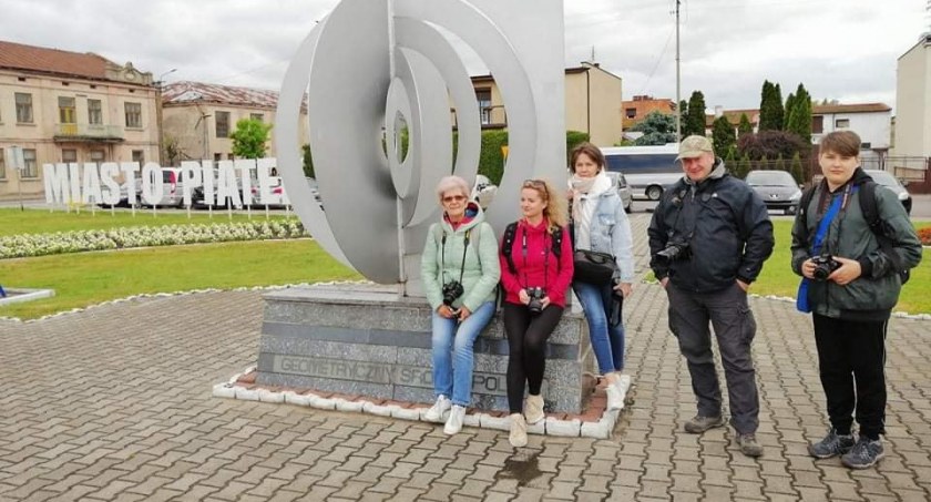 Zaczęło się od Reksia w Radomsku. A potem pojechali do Piątku, chociaż to była sobota