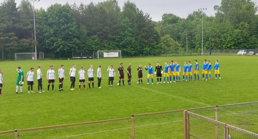 RKS Radomsko wygrywa z Orłem Nieborów i awansuje do wojewódzkiego finału Pucharu Polski