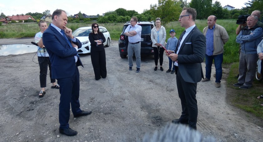 Prezydent Ferenc do mieszkańców Parkowej: Przebudowy swojej ulicy możecie się spodziewać nie wcześniej niż w 2024