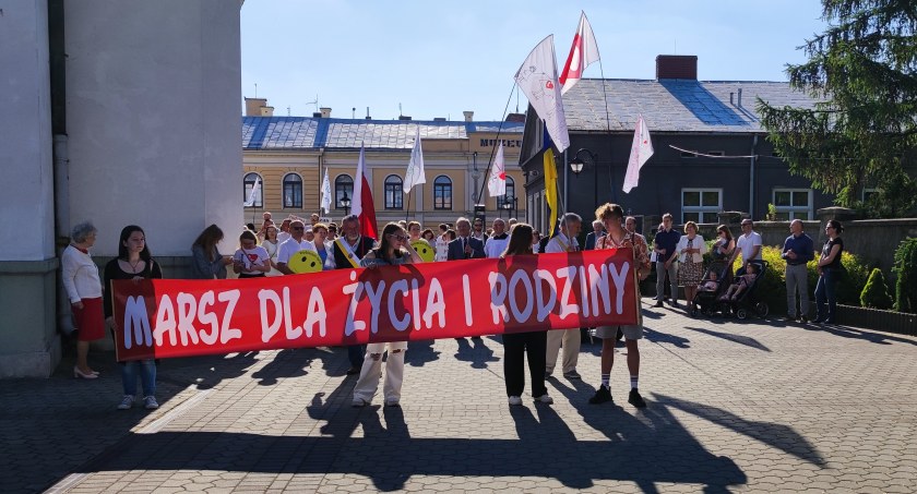 Msza św. i Marsz dla życia zainaugurowały XXI Radomszczańskie Dni Rodziny