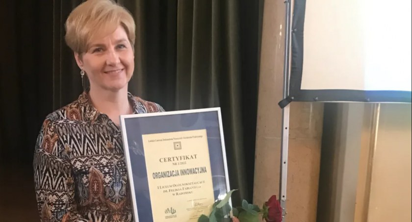 I LO w Radomsku otrzymało certyfikat Organizacji Innowacyjnej. To prestiżowe wyróżnienie