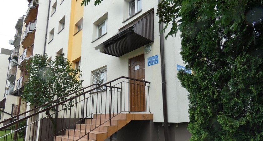 Oskarżenia w spółdzielni Dwunastka. Gdzie są pieniądze? Ale jakie pieniądze? Prokurator zbiera dowody 