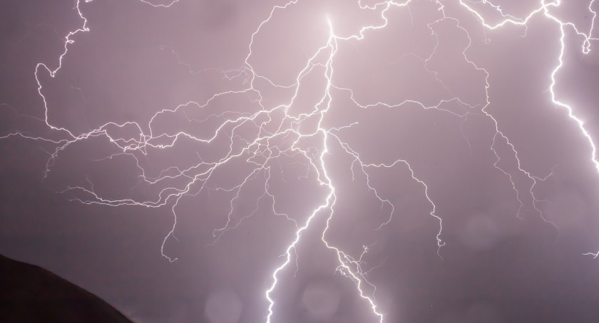 Planujecie popołudnie na świeżym powietrzu? Uważajcie! Synoptycy zapowiadają burze 