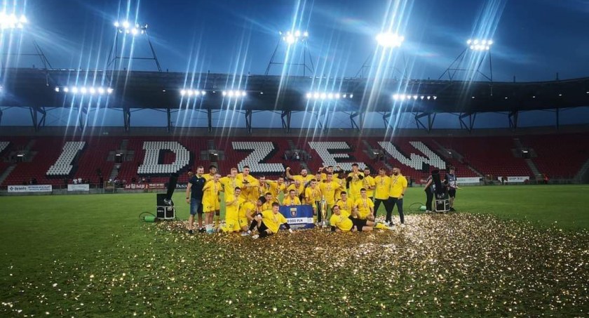 RKS Radomsko wygrywa z Widzewem Łódź II i zdobywa wojewódzki Puchar Polski 