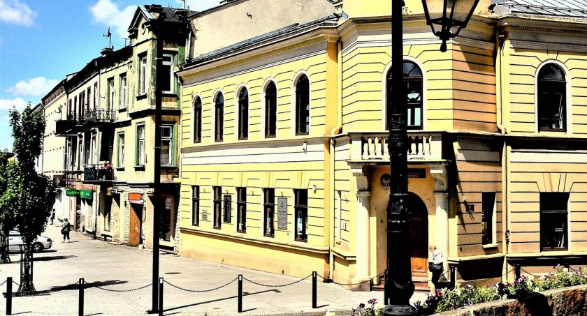 Wstrząsające morderstwo: Zabił, aby nie płacić alimentów [Historia Gazetą pisana] 