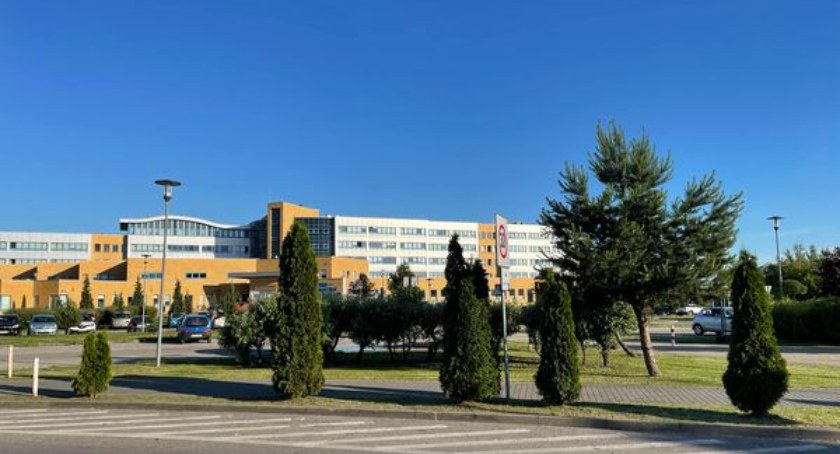 Szpitalna rejestracja do poradni specjalistycznych czynna krócej. Przez zmniejszoną obsadę