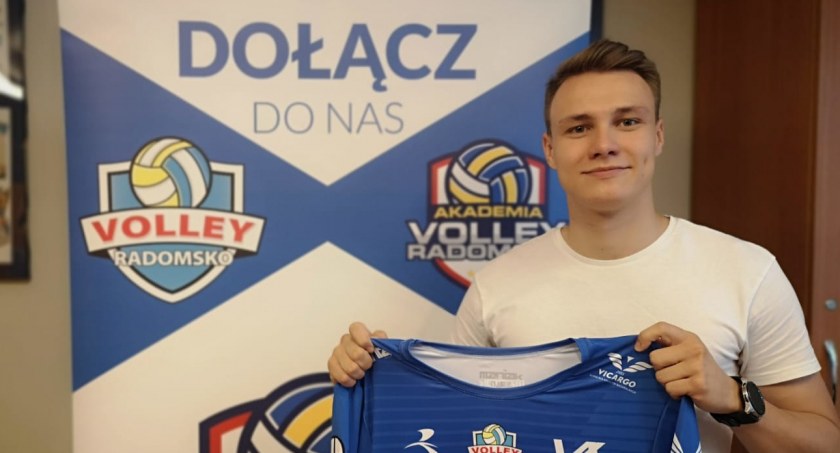 Siatkarze METPRIM na podium. Jest też kolejny nowy zawodnik