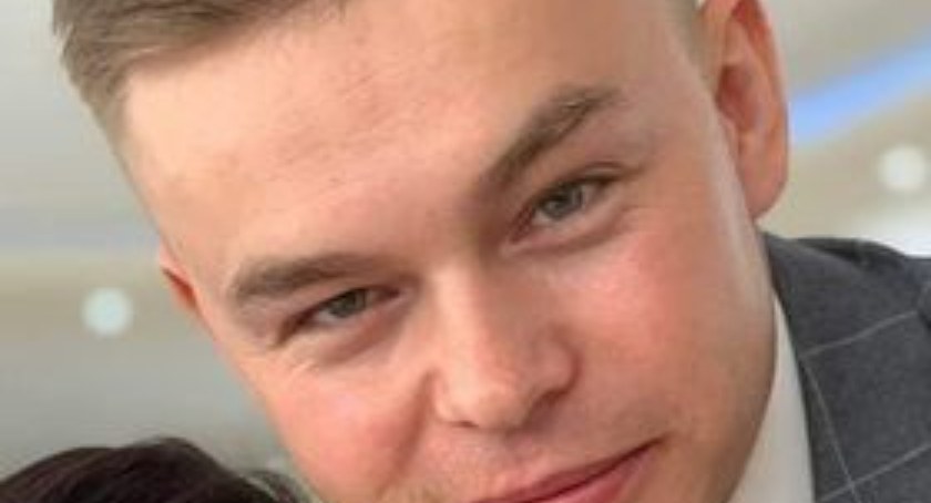Zaginął Dawid Krężel. Łódzka policja prosi o pomoc w poszukiwaniach mężczyzny. Ostatni ślad zostawił w Rozprzy