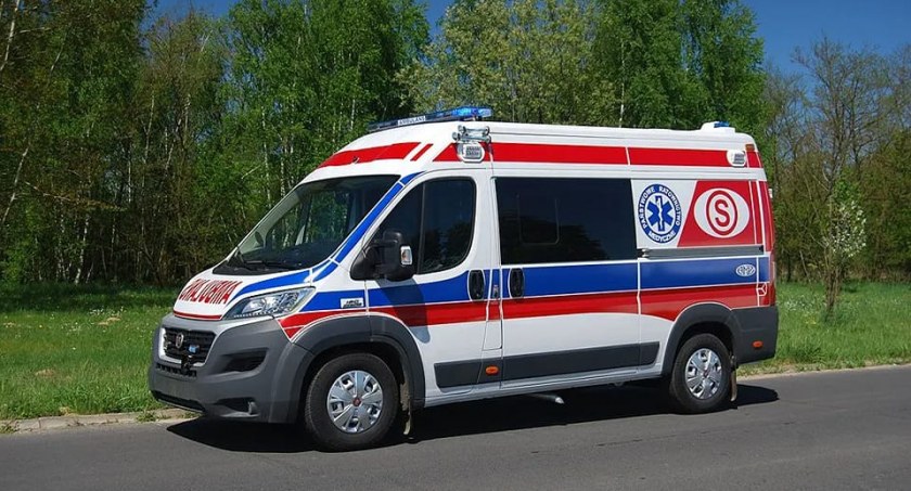 Strażak ochotnik z Silnicy pomógł ratownikom medycznym uratować życie starszego mężczyzny