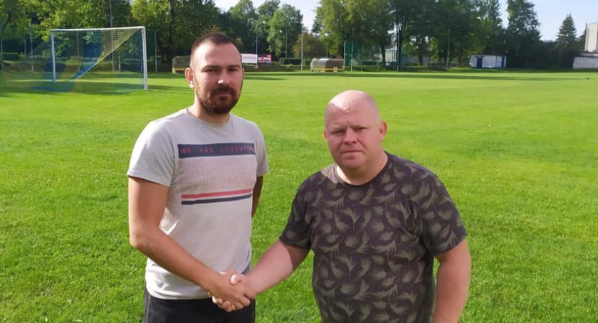 [WIDEO] Marcin Półrola, dyrektor sportowy AKP Pogrom: Mieliśmy autostradę do Pucharu Polski! Bo w piłkę trzeba umieć