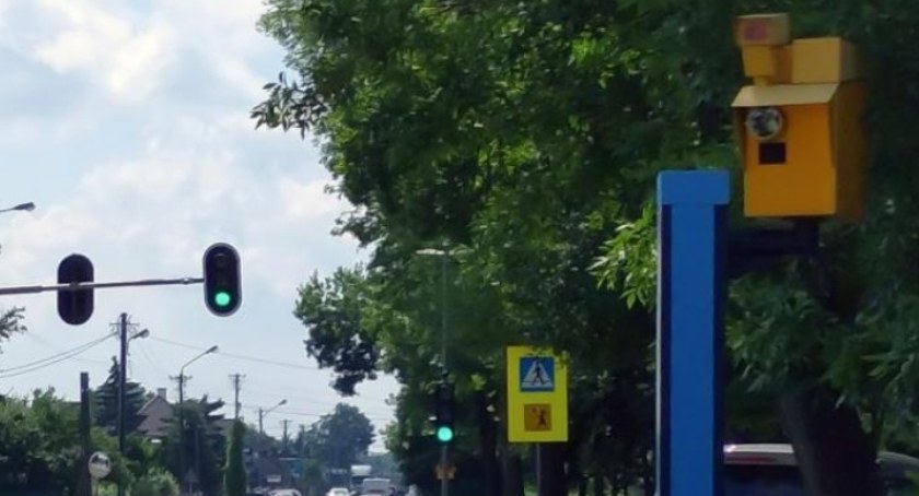 Fotoradary w powiecie zarejestrowały 2 391 wykroczeń. Jeden z nich ponad 1 100!