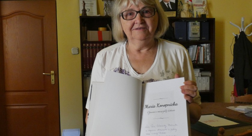 Edmunda Bodanka nagrodzona przez prawnuczkę Marii Konopnickiej Joannę Modrzejewską