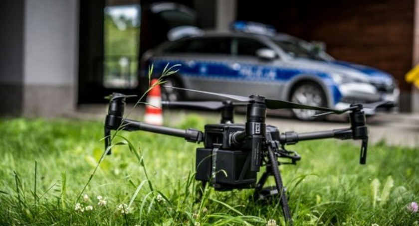 Policja podsumowuje wakacje na drodze: 507 wypadków, 48 ofiar śmiertelnych, 642 osoby ranne