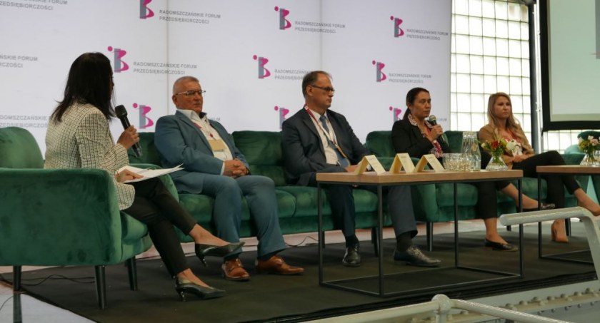 [ZDJĘCIA] Czwarta edycja Radomszczańskiego Forum Przedsiębiorczości 
