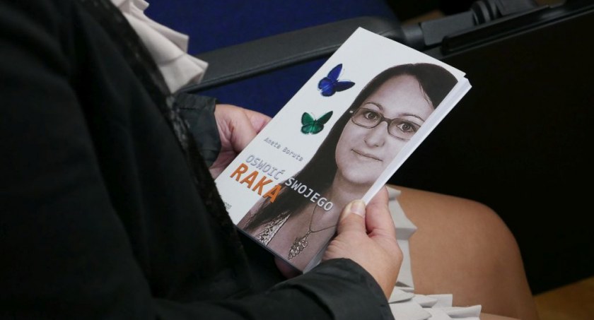 [ZDJECIA] To się musi powieść. Noc Bibliotek w MBP. Spotkanie z radomszczańskimi autorami