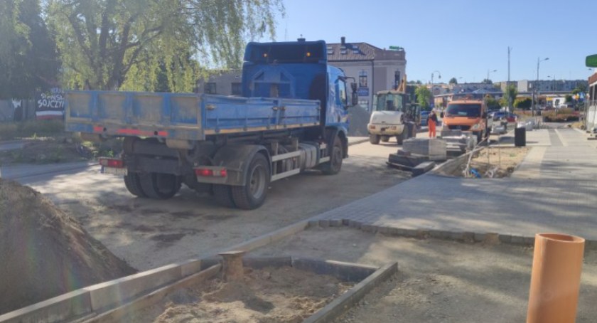 Z Żeromskiego nakaz jazdy w lewo. Zmiana organizacji ruchu 