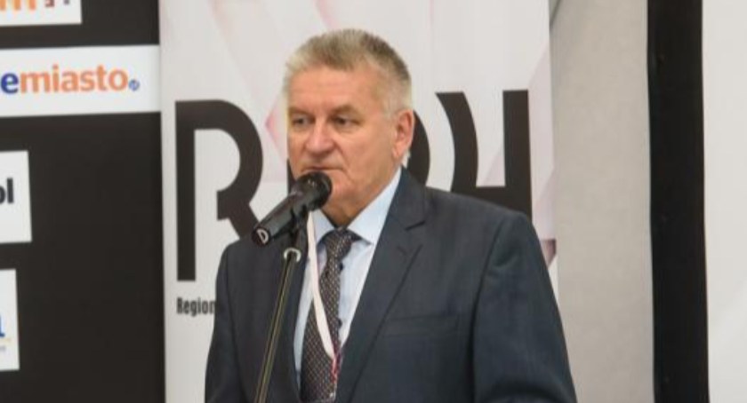 Minimalna pensja kontra inflacja. „Dosypywanie na rynek pustych pieniędzy nie ma sensu