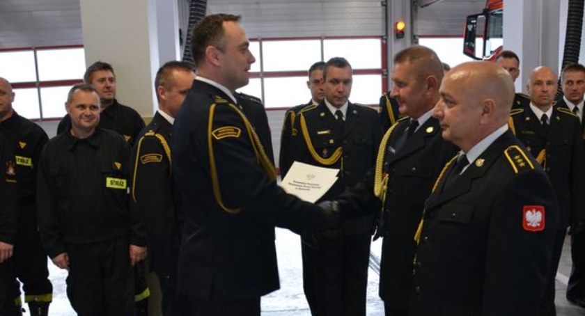 Państwowa Straż Pożarna: asp. sztab. Jacek Baryś i asp. sztab. Arkadiusz Bugajczyk przeszli na emeryturę