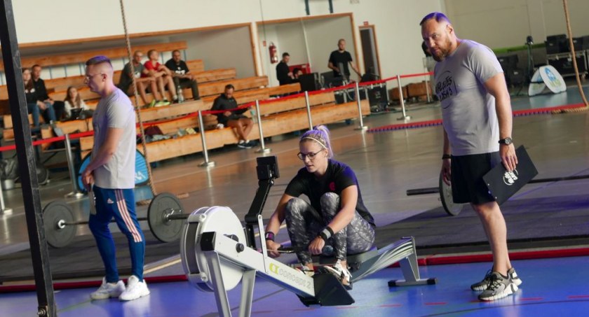 Atleci walczą o zwycięstwo. Kolejna edycja zawodów Athletes Clash w miejskiej hali przy św. Jadwigi Królowej
