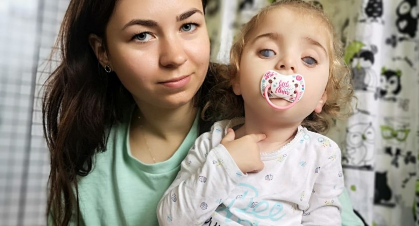 Podaruj Lizie troszeczkę światła: „Widzi tylko błyski światła i kontrastowe kontury