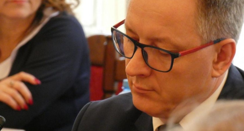 Lewandowski do Platformy: krytykujecie wszystko co realizuje prezydent