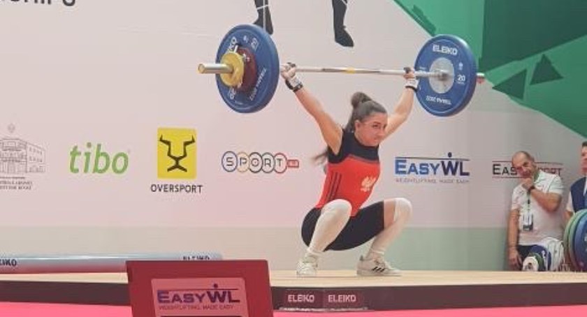 Medale Moniki Szymanek i Oliwi Drzazgi w Mistrzostwach Europy. Zawodniczki dźwigały na pomoście w Albanii