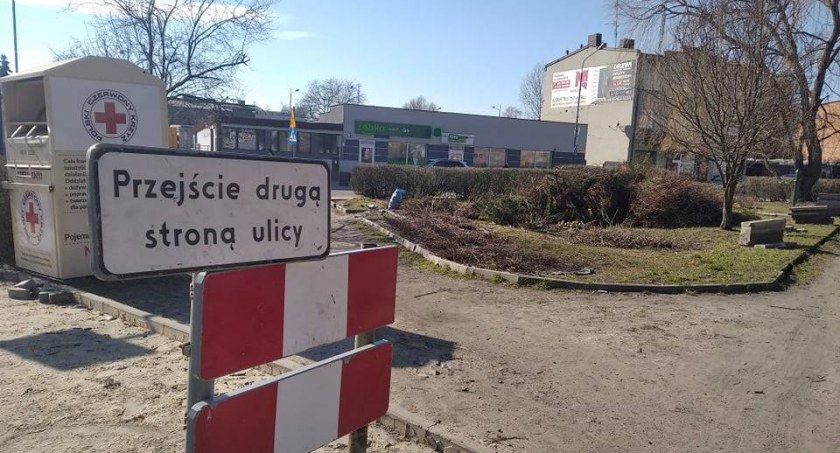 Uwaga! W czwartek nie będzie można wjechać w Żeromskiego. Wykonawca będzie lał asfalt