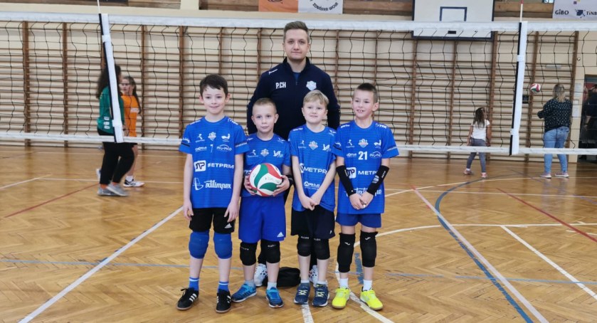 Siatkarze METPRIM Volley Radomsko wrócili z punktem z Żychlina