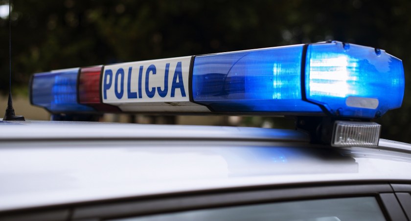 37-latek chciał się rzucić pod pociąg. Dzielnicowi natychmiast pojechali go szukać