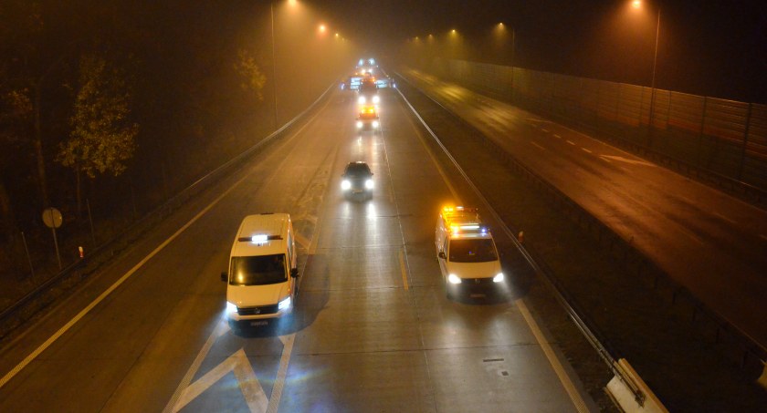 [ZDJĘCIA] Maciej Zalewski (GDDKIA):  To był najtrudniejszy w historii transport. Wszystko poszło nadzwyczaj sprawnie. 1300 ton na miejscu przed czasem 