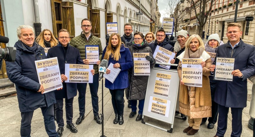 Platforma rozpoczęła zbiórkę podpisów pod obywatelskim projektem „Tak dla in vitro