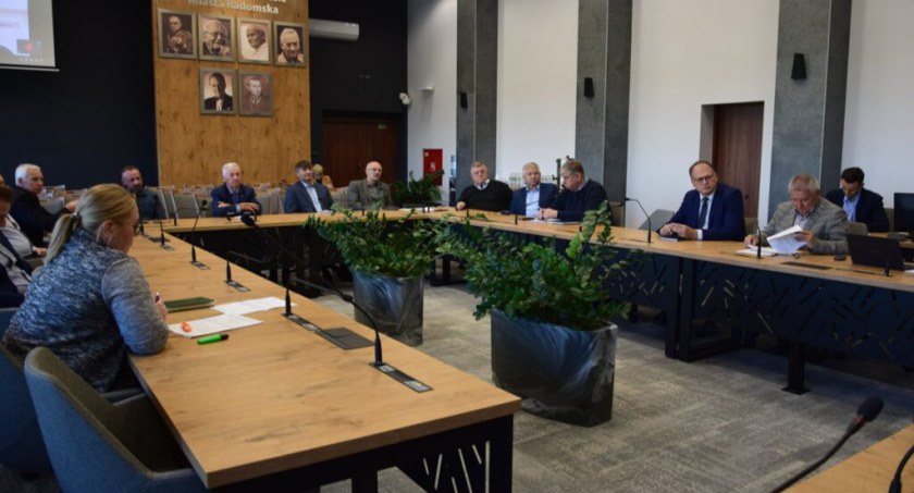 Przedsiębiorcy: Taka Rada Gospodarcza nie ma sensu