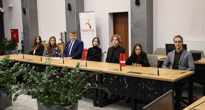 Kamil Fijołek z II LO przewodniczącym Młodzieżowej Rady Miasta IV kadencji