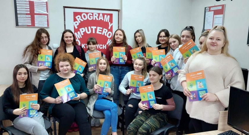 Uczniowie Ekonomika wzięli udział w 8 edycji projektu 