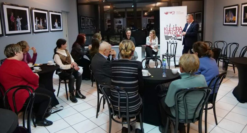 3xRóżewicz. Otwarcie wystawy, promocja książki, spektakl i spotkanie z reżyserem 