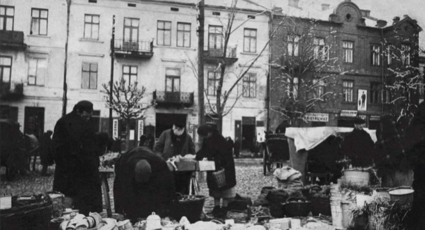 Wiejskie babki wysyłają do grobu młode matki [Historia Gazetą pisana]  