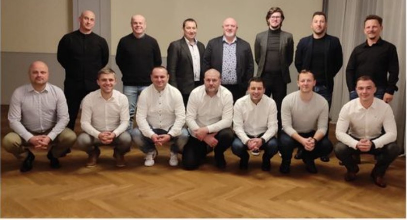 Świąteczne spotkanie kadry szkoleniowej RAP Radomsko i członków klubu. Bez prezesa Sztompki
