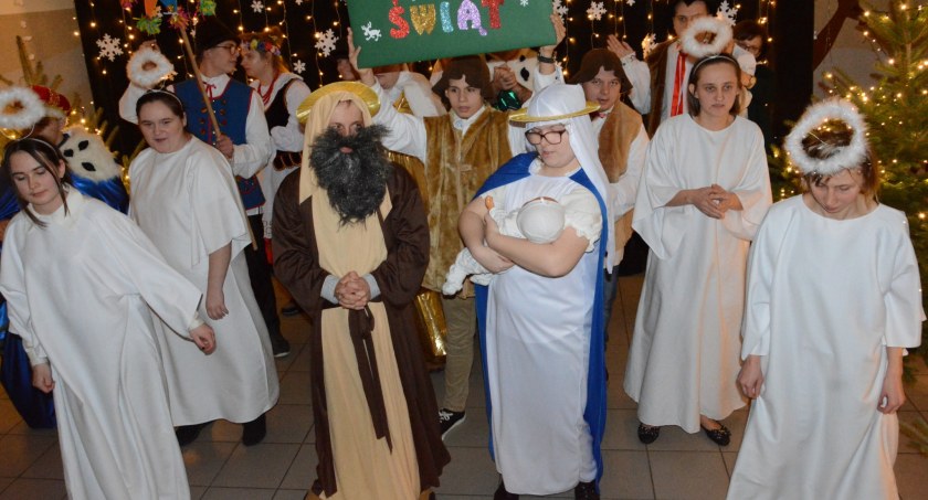 Uroczysta wieczerza wigilijna w w Specjalnym Ośrodku Szkolno-Wychowawczym